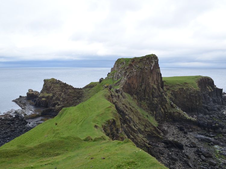 skynews-skye-borthers-point_4272046.jpg?
