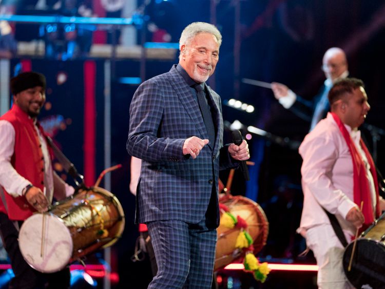 Sir Tom Jones sings for The Queen at the Royal Albert Hall