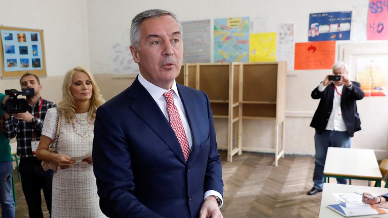 Milo Djukanovic, the presidential candidate of the ruling DPS party (Democratic party of Socialists), casts his vote during Montenegro&#39;s presidential election, in Podgorica, Montenegro April 15, 2018