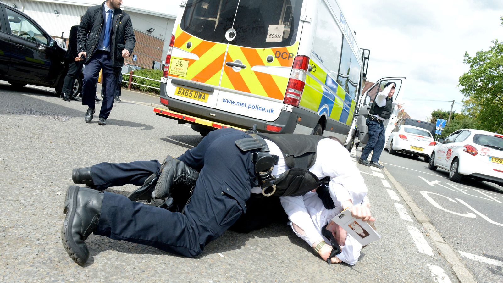 Henry Vincent Funeral Man Arrested Amid Confrontations And Heavy 