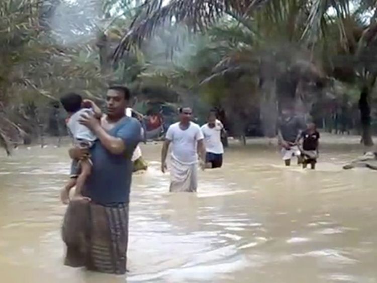 Cyclone tears through Yemeni island Socotra