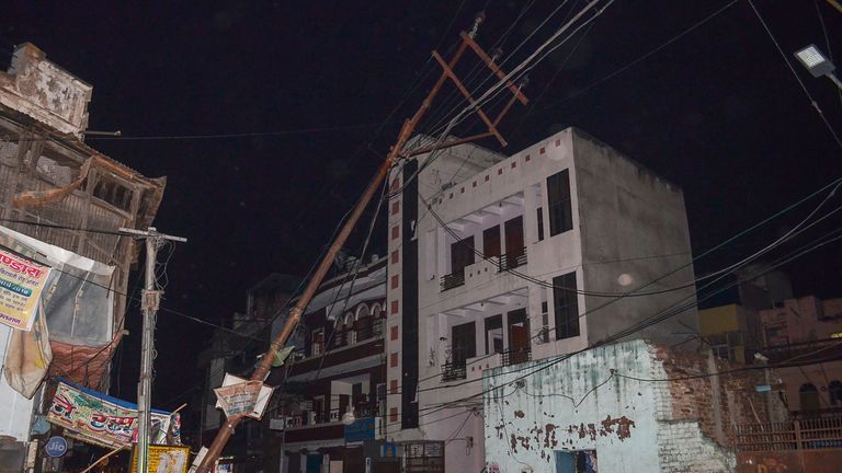 A fallen electricity line in Agra