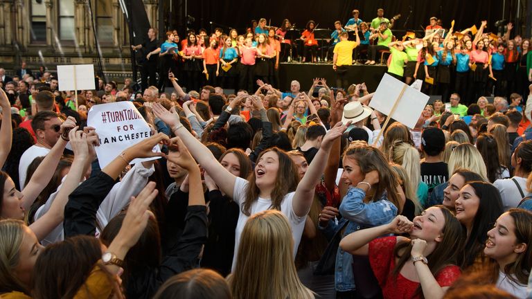 The event ended with a half-hour singalong