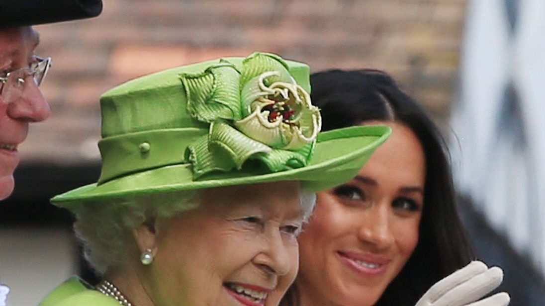 The Queen and Meghan arrive for lunch