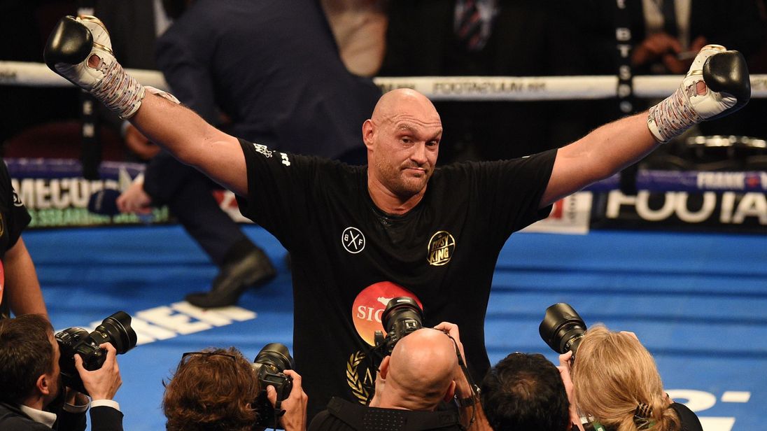 Tyson Fury won his first fight in two and a half years after four rounds