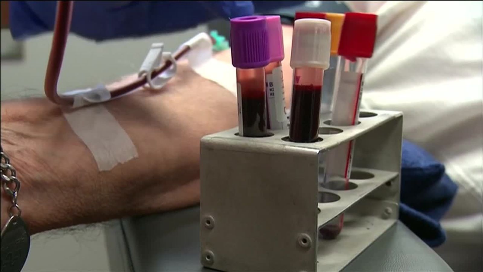 'Holy grail' blood test detects cancer years before symptoms show