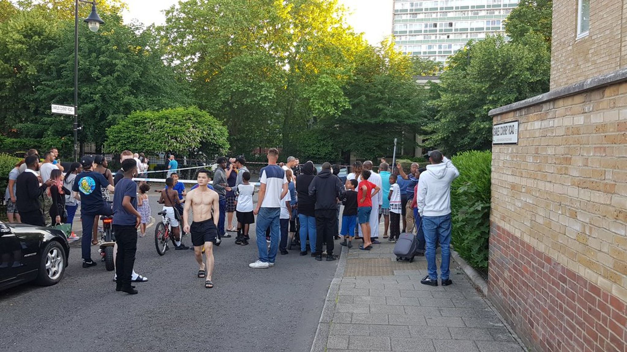 Peckham double shooting Police impose section 60 emergency search