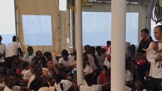 Migrants aboard Aquarius heading for Spain