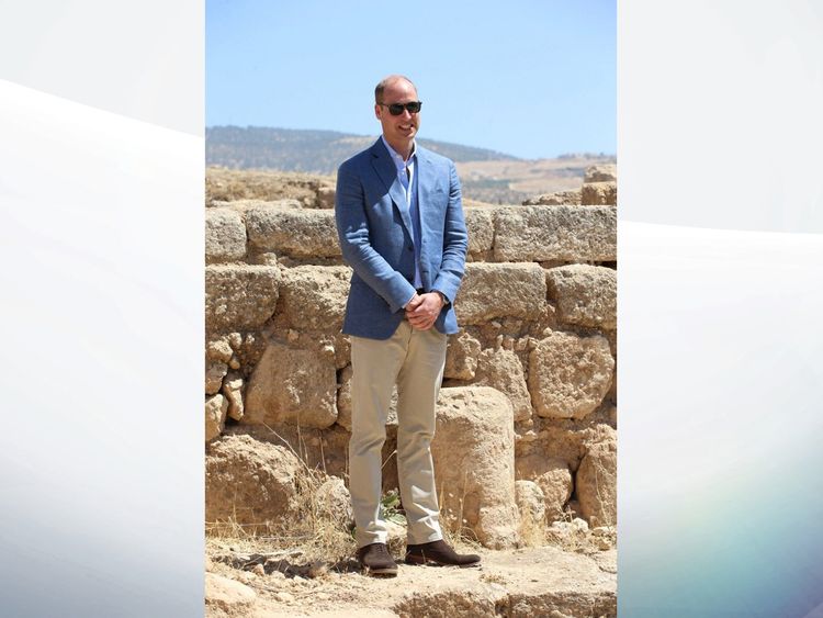 Duke lays wreath at Israel's Holocaust memorial