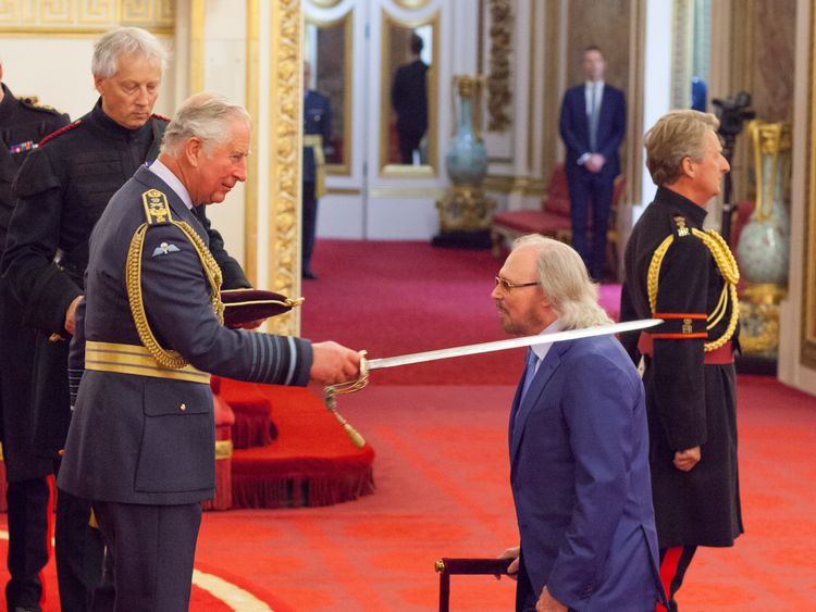 Sir Barry Gibb from Beaconsfield is made a Knight Bachelor of the British Empire by the Prince of Wales at Buckingham Palace. PRESS ASSOCIATION Photo. Picture date: Tuesday June 26, 2018. Photo credit should read: Dominic Lipinski/PA Wire                                     