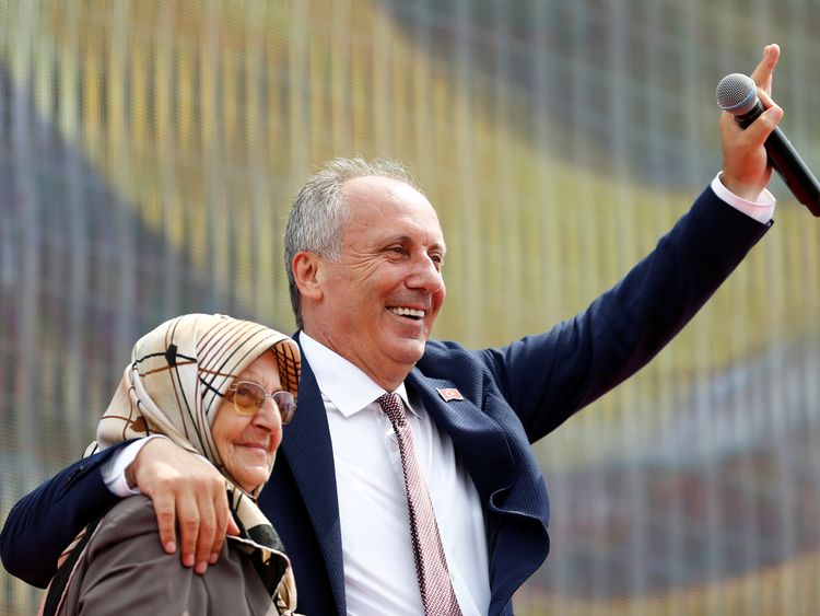 Ince with his mother Zekiye at the rally