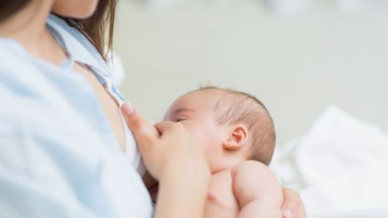 The Royal College of Midwives still advocates breastfeeding