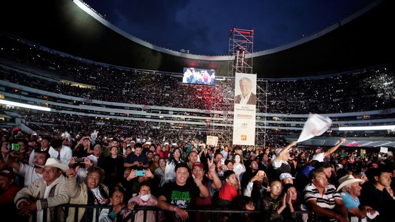 More than 80,000 people attended Lopez Obrador&#39;s last rally