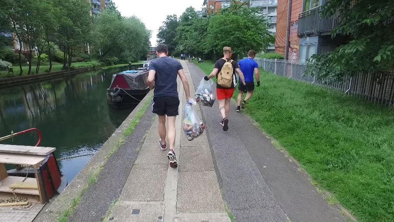 &#39;Ploggers&#39; go jogging and pick up rubbish as they go
