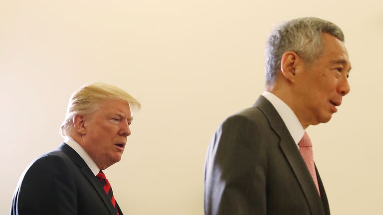 U.S. President Donald Trump and Singapore&#39;s Prime Minister Lee Hsien Loong