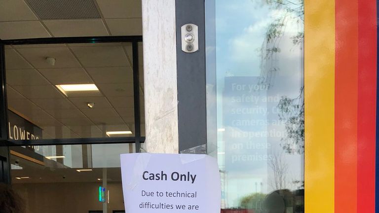 An Aldi store in Manchester was forced to post a sign outside about the problems. Credit: MancBees