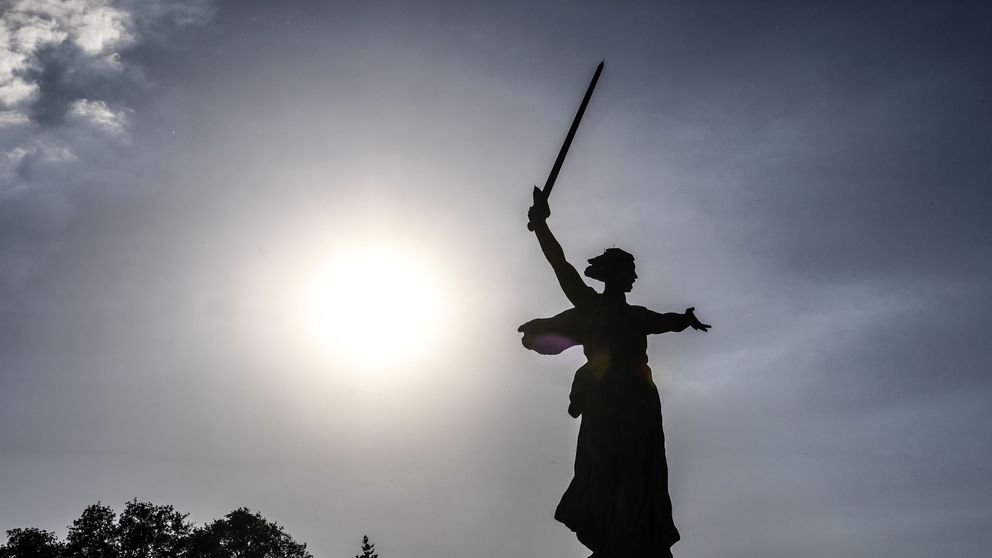 &#39;The Motherland Calls&#39; statue in the Stalingrad World War II memorial Mamayev Kurgan