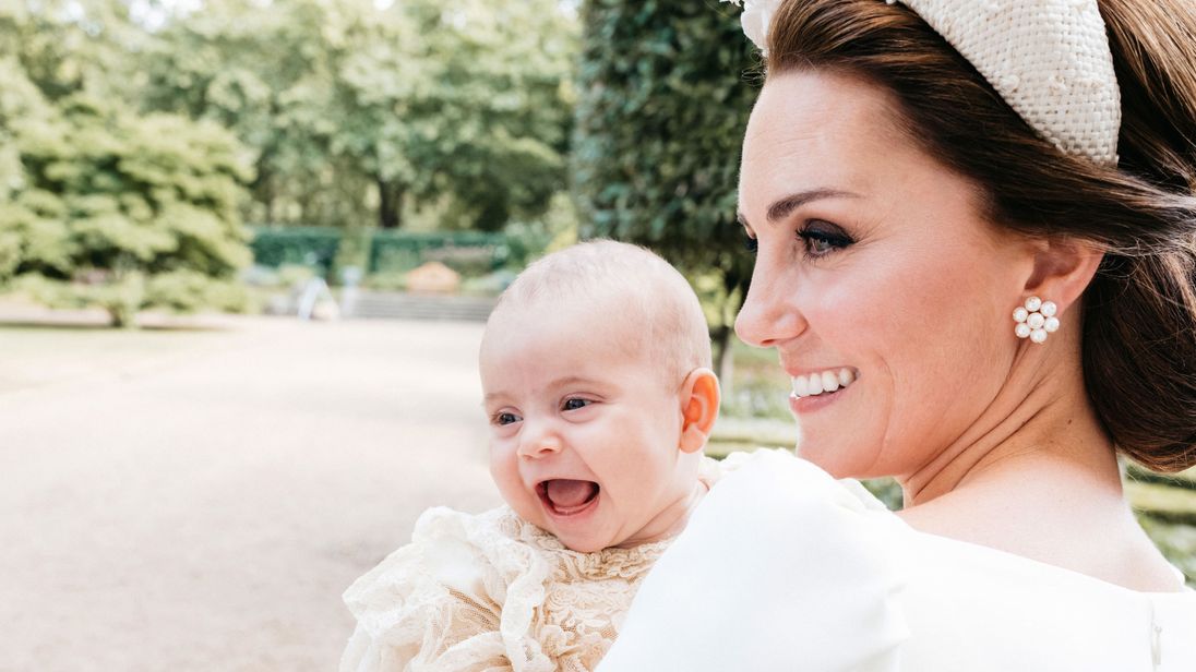 Official photos released by Royal Family to mark Prince Louis&#39;s christening