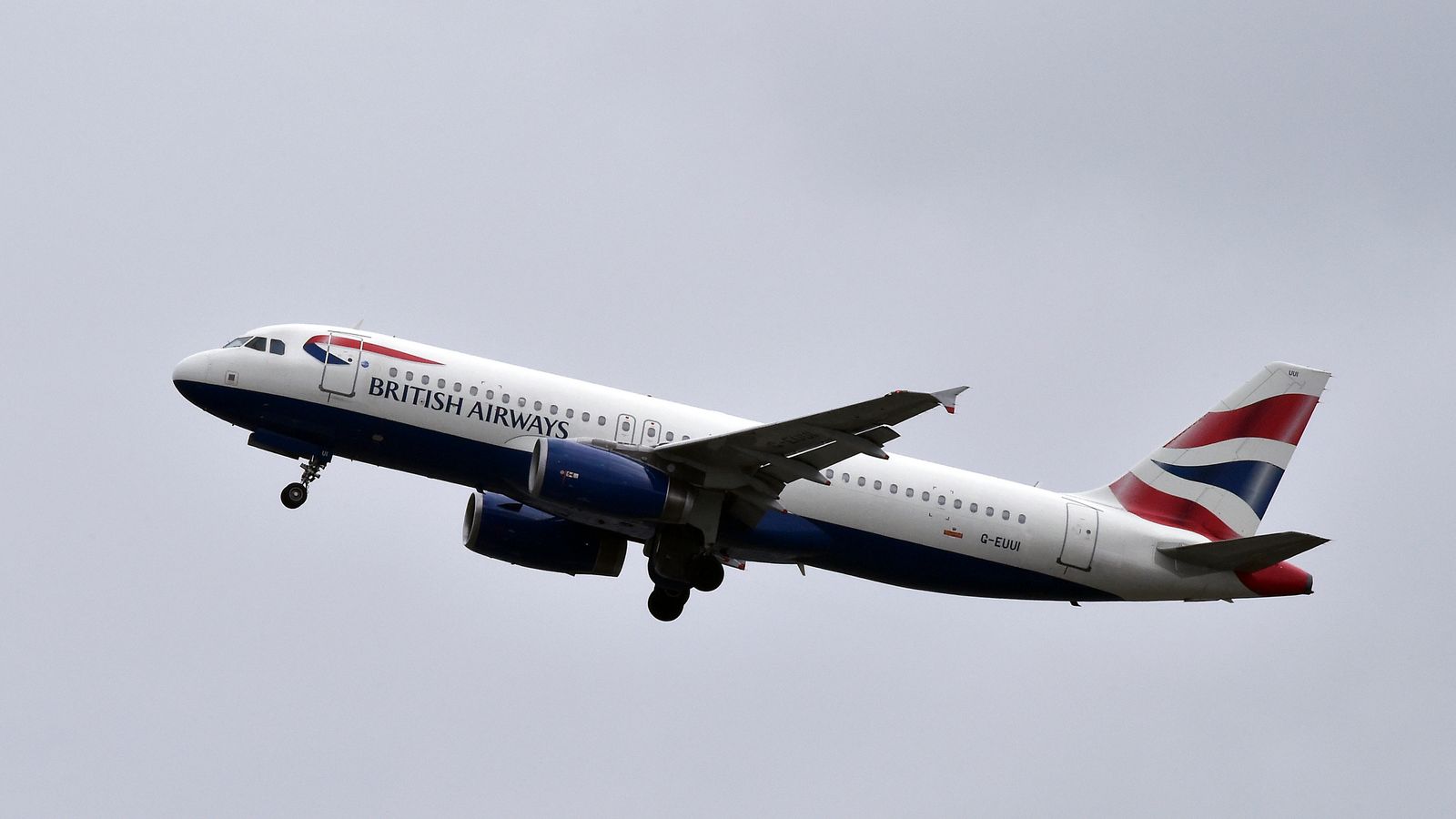 Flights diverted after Gatwick emergency landing and fluid spillage