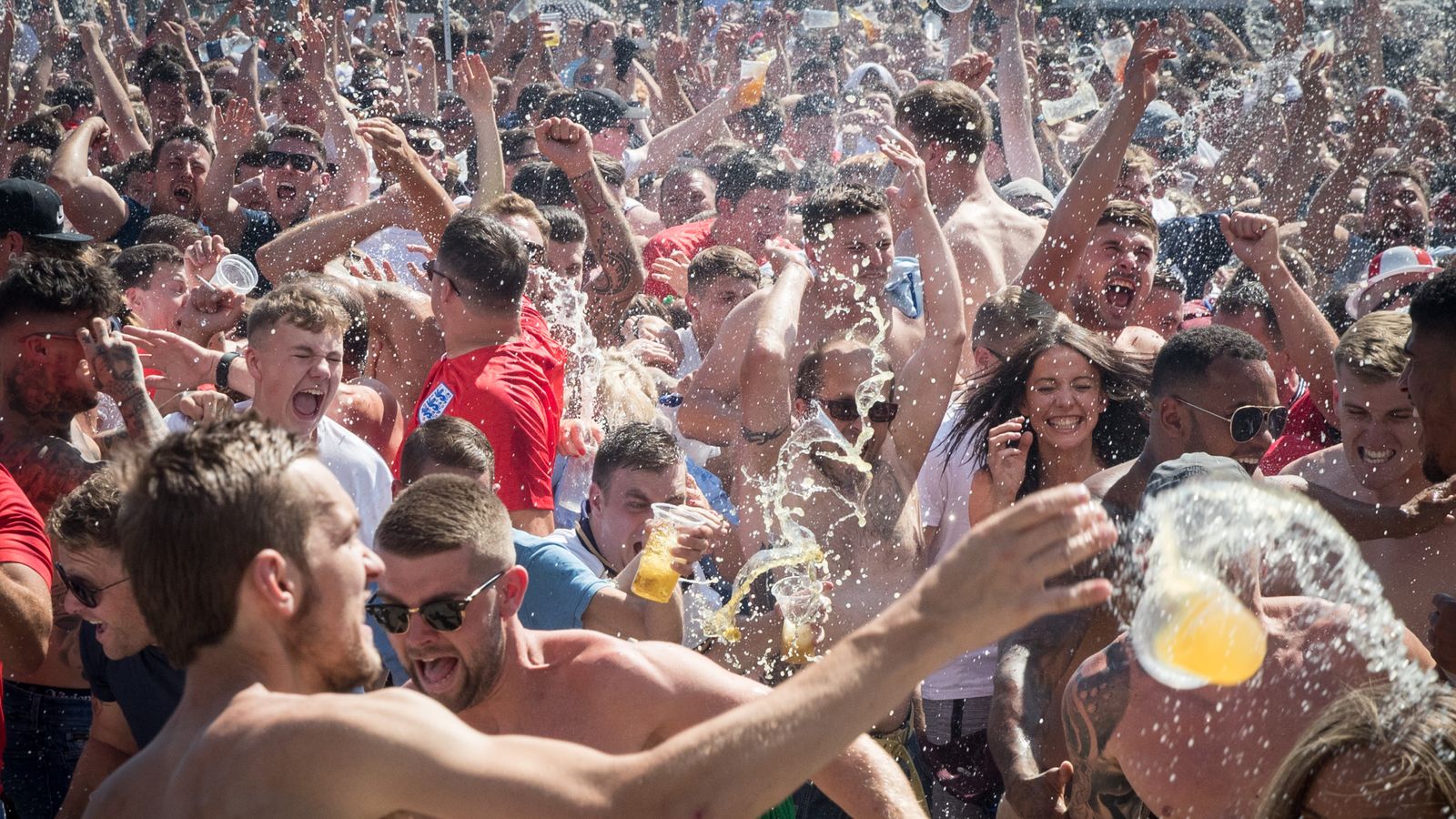 Beer and big TVs: World Cup fever gives retail boost Beer and big TVs: World Cup fever gives retail boost