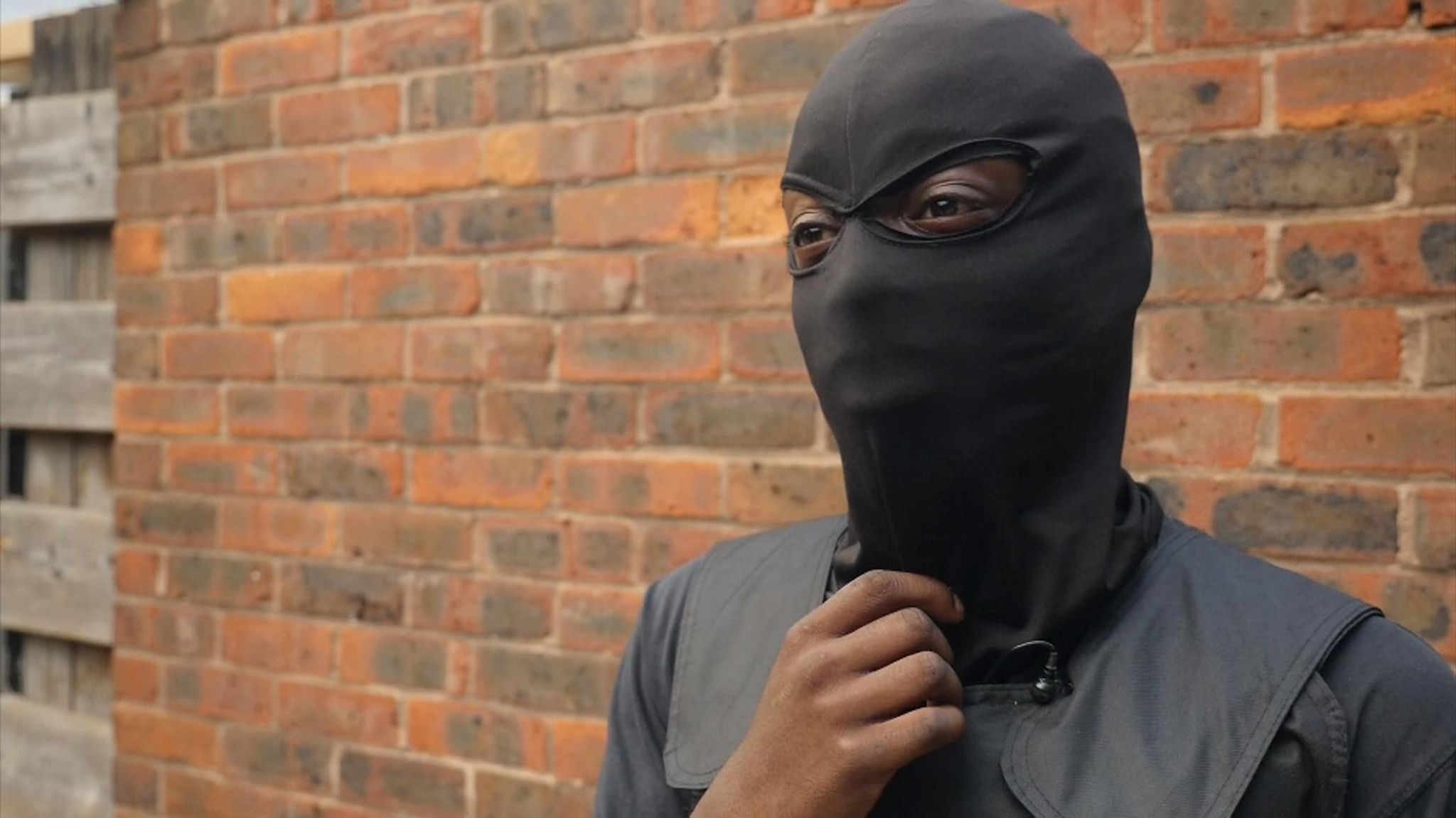 Line 18: Face To Face Investigating London's 'gang Life' 