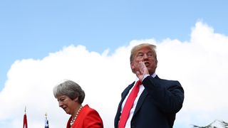   Theresa May and Donald Trump move away after holding a new joint conference at Checkers "srcset =" https://e3.365dm.com/18/07/320x180/skynews-theresa-may-donald- trump_4361141.jpg? 20180715153527 320w, https://e3.365dm.com/18/7/640x380/ skynews-theresa-may-donald-trump_4361141.jpg? 20180715153527 640w, https://e3.365dm.com/18/07/736x414/skynews-theresa-may-donald-trump_4361141.jpg?20180715153527 736w, https://e3.365dm.com/18/07/992x558/ skynews-theresa-may-donald-trump_4361141.jpg? 20180715153527 992w, https://e3.365dm.com/18/07/1096x616/skynews-theresa-may- donald-trump_4361141.jpg? 20180715153527 1096w, https: //e3.36 5dm.com/18/07/1600x900/skynews-theresa-may-donald-trump_4361141.jpg?20180715153527 1600w, https://e3.365dm.com/18/07/1920x1080 / skynews-theresa-may-donald-trump_4361141 .jpg? 20180715153527 1920w, https://e3.365dm.com/18/07/2048x1152/skynews-theresa-may-donald-trump_4361141.jpg?20180715153527 2048w "sizes =" (min-width: 900px) 992px, 100vw 