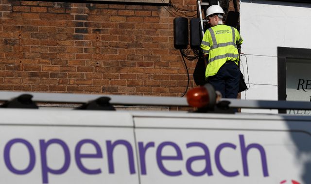 BT leads £30bn push for copper broadband switchover deadline