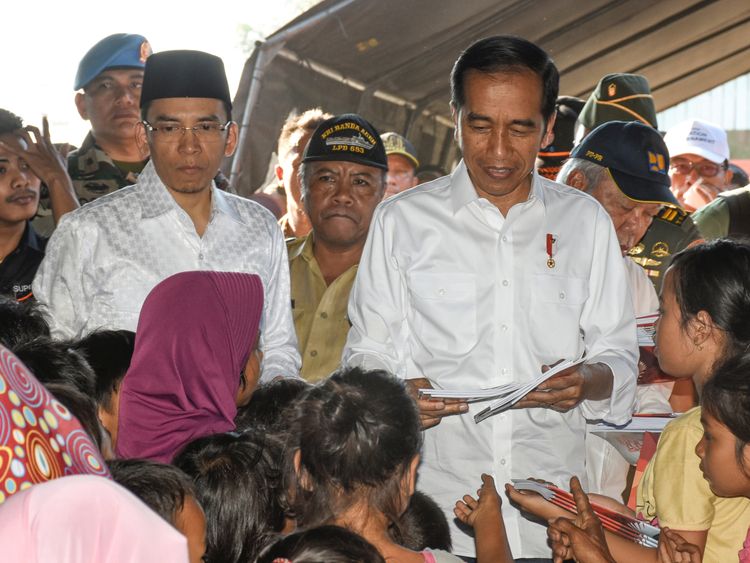 President Joko Widodo visited people affected by the earthquake