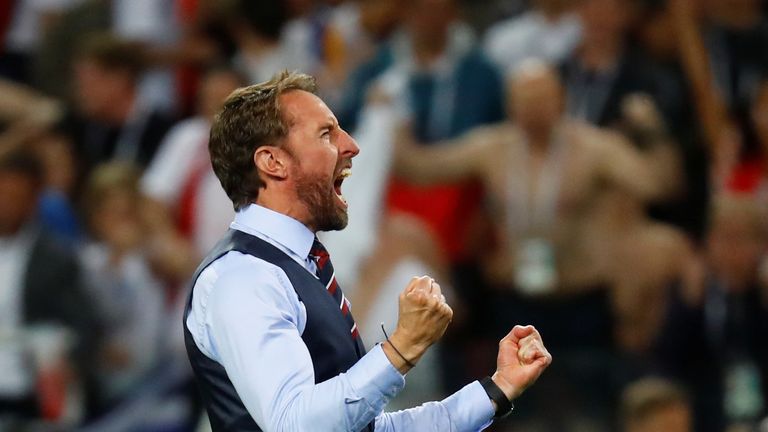 Gareth Southgate celebrates England&#39;s historic shootout win
