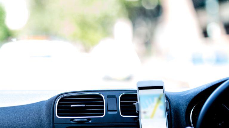Uber To Add London Clean Air Fee From 2019 As It Targets All Image Uber Wants Its Drivers To Be Using Electric Cars From 2025