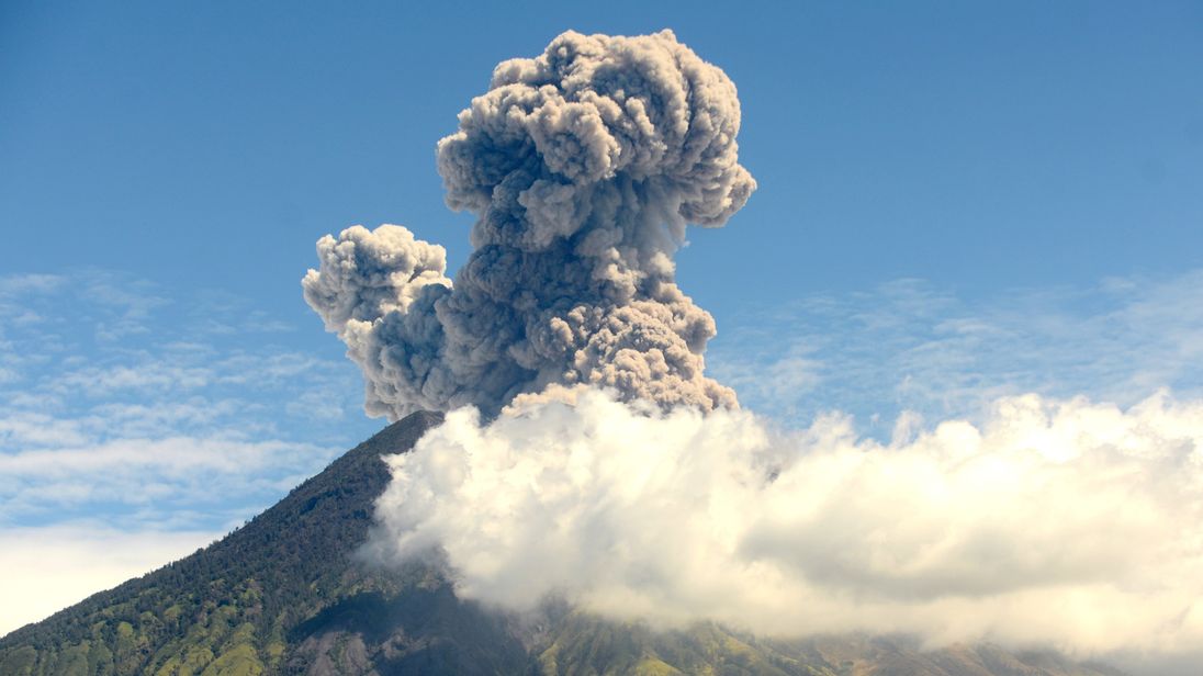 volcanic eruption helped defeat napoleon study claims
