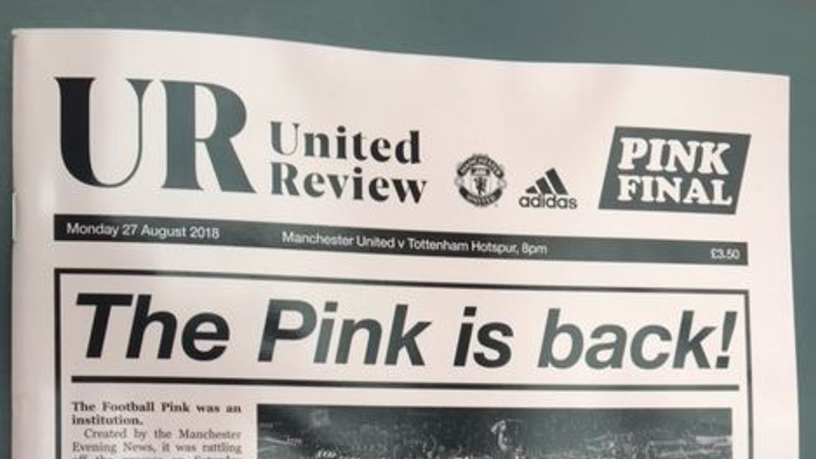 manchester united pink kit