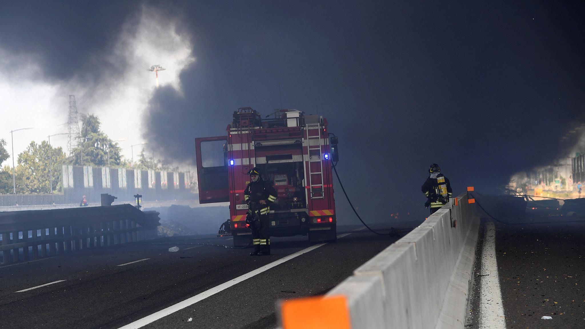 One dead after tanker explodes in motorway crash near Bologna World