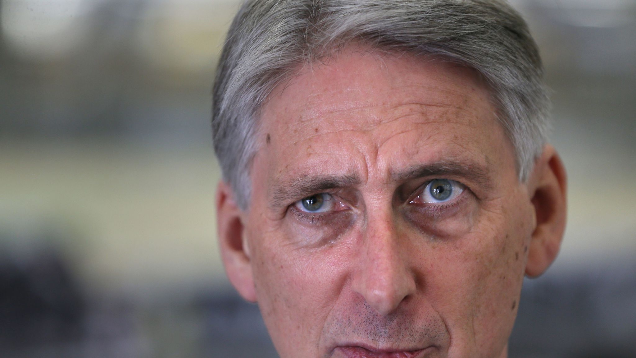 Philip Hammond risks Brexiteer row with £80bn 'nodeal' warning