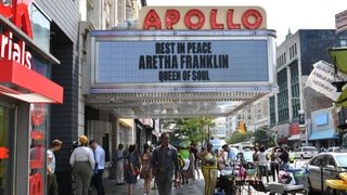 Aretha Franklin is remembered at the Apollo Theater 