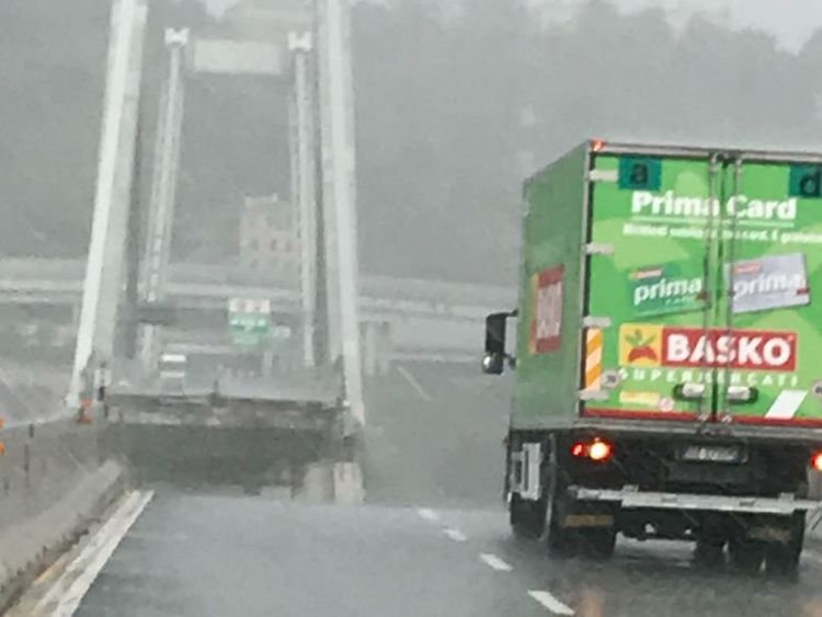 A green truck was left teetering near the edge. Pic: @belcastrotw