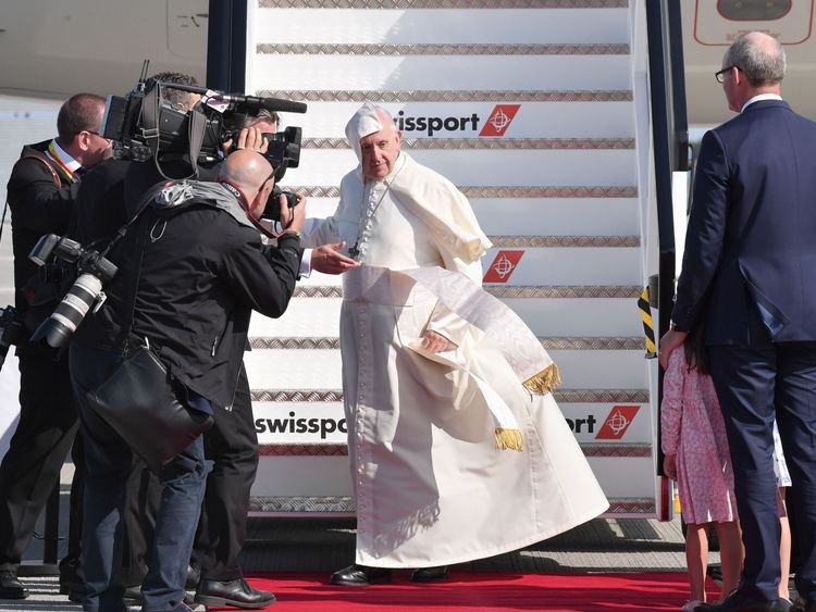 It was a windy start as the Pope stepped on to the tarmac at Dublin Airport