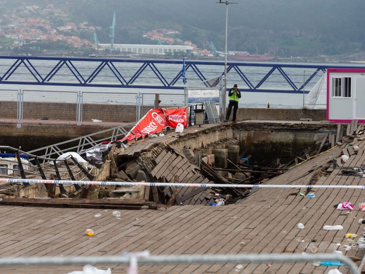 Part of the pier collapsed during a performance by the rapper Rels B