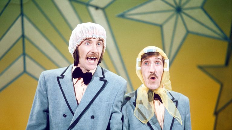 Chuckle Brothers in New Faces in 1975