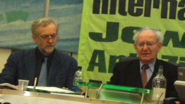 Jeremy Corbyn with Hajo Meyer at the 2010 event in the House of Commons