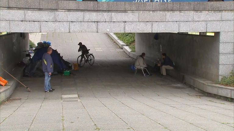 A £100m plan on halving rough sleeping in England by 2022 and eradicating it by 2027 has been launched by the government.