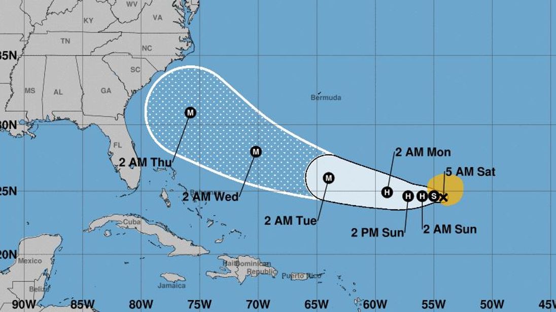 Hurricane Florence causing 85-mph winds, will become major hurricane Monday