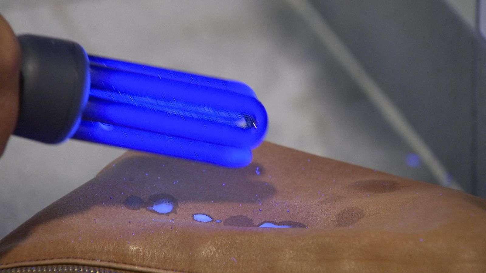 Jet air dryers 'spread more germs than paper' News UK Video News