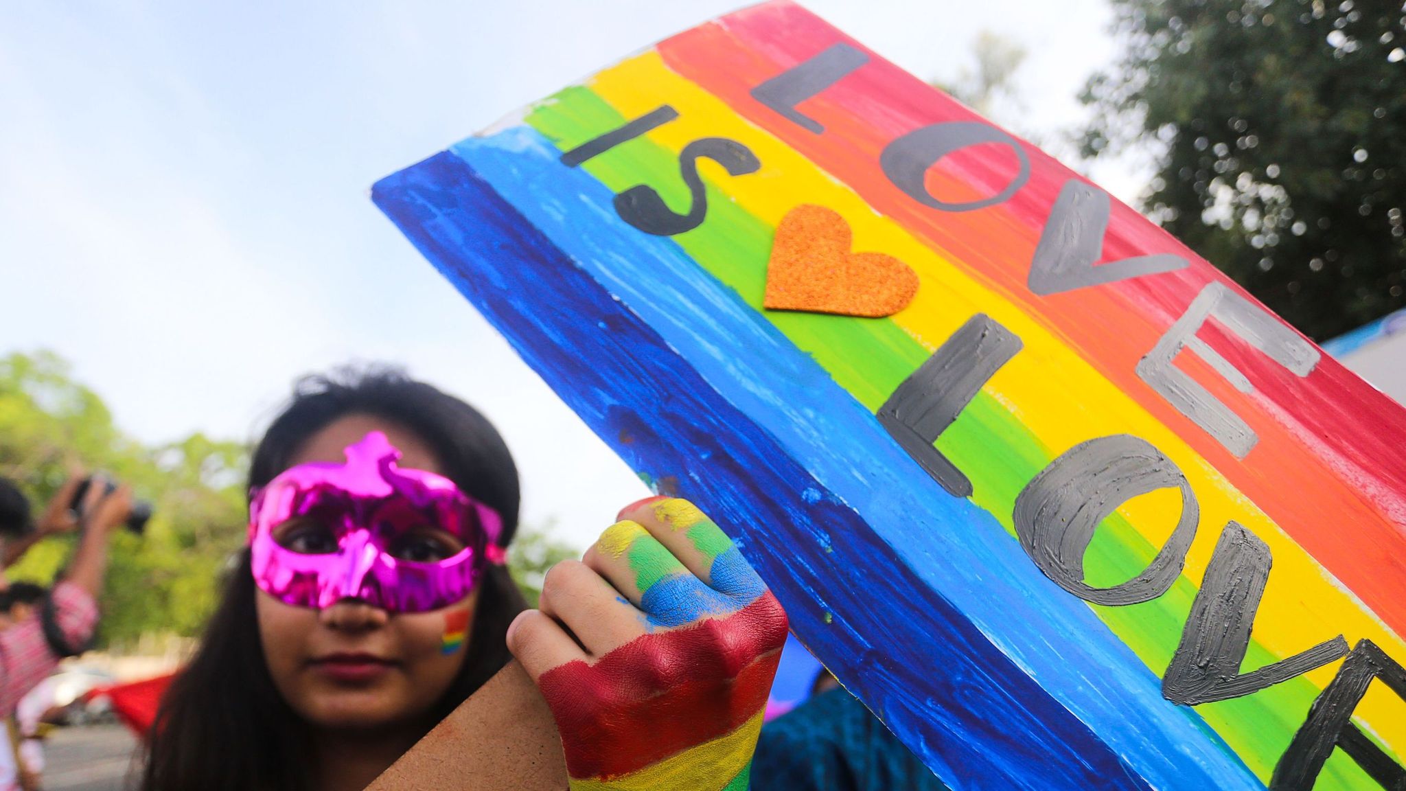 Indias Top Court Legalises Gay Sex In Landmark Ruling World News