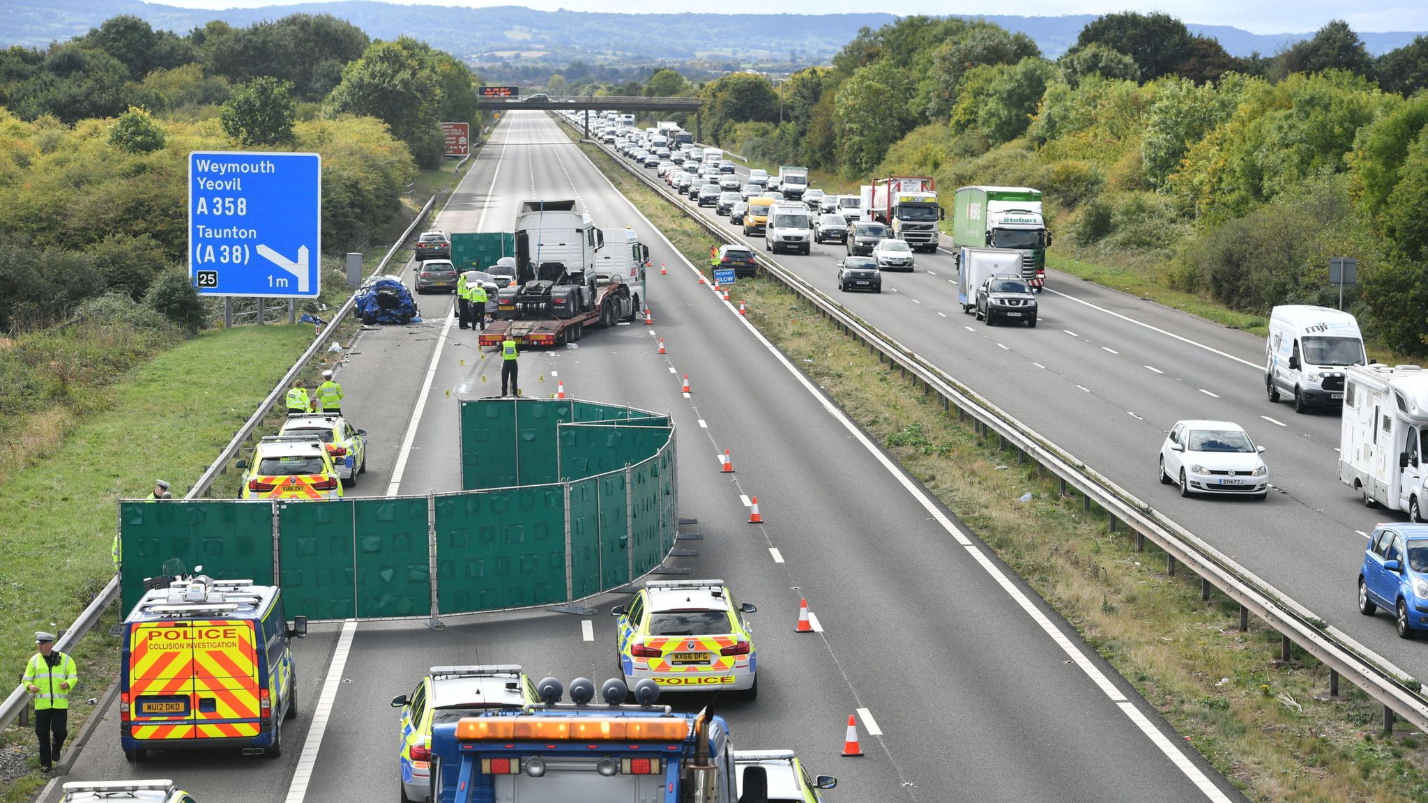 M5 crash Man and woman killed in sevenvehicle collision in Somerset