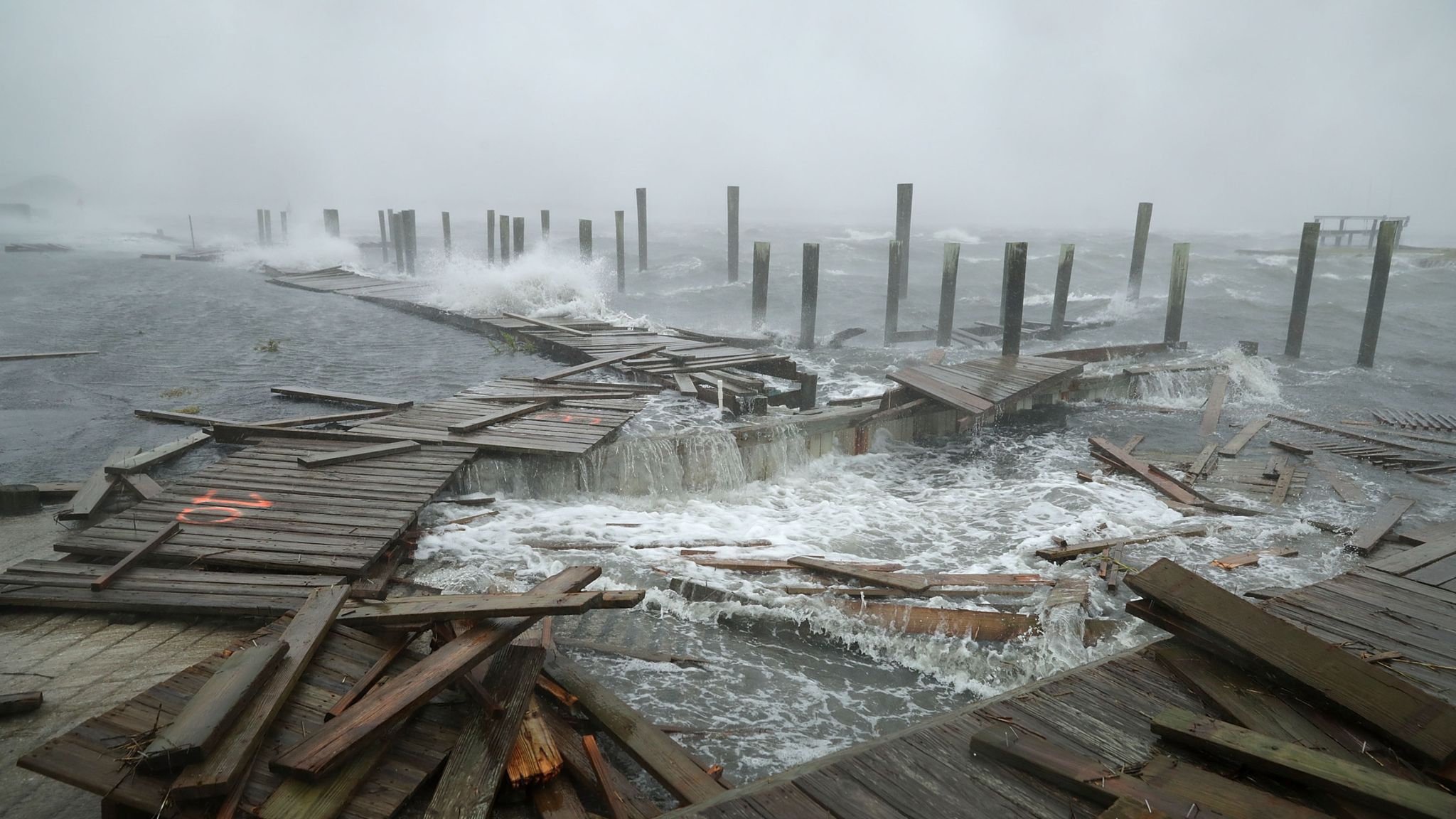 Hurricane Florence makes landfall in US with 'catastrophic' storm