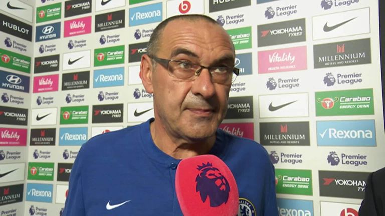 Chelsea's Maurizio Sarri to rotate Alvaro Morata, Olivier Giroud over long season