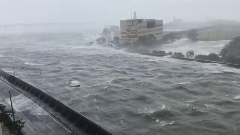 Intense high wind from Typhoon Jebi blows in Nishinomiya City, Hyogo Prefecture, Japan