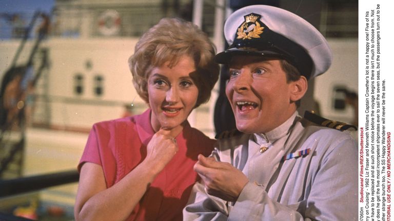 Fraser with Kenneth Williams in 1962&#39;s Carry On Cruising