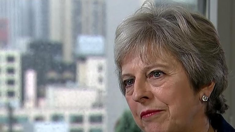 The prime minister has ruled out a Canada-style deal with the European Union, saying it would &#39;effectively break up the UK&#39;.
